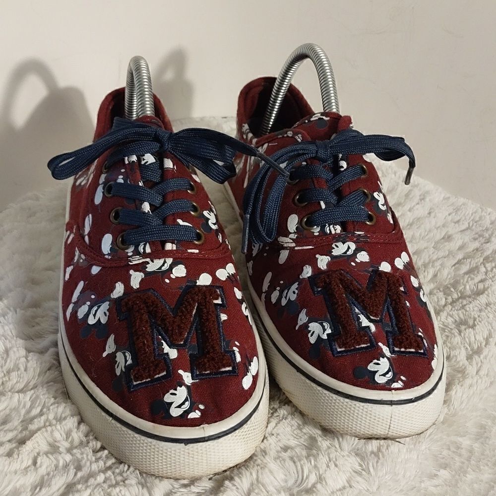 Disney "Mickey Mouse" Women's Sneakers